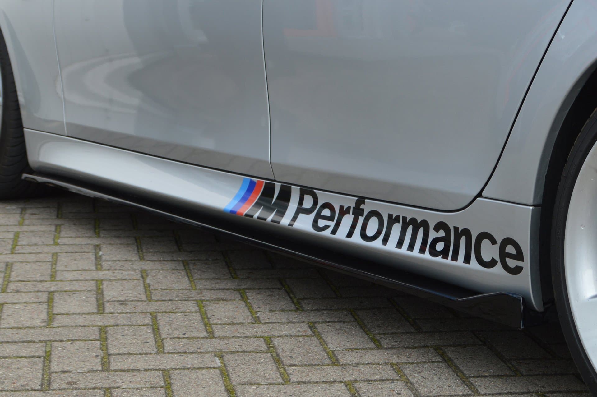 BMW E61 - INGO NOAK SEITENSCHWELLER ANSATZ CUP LEISTEN – Bild 2