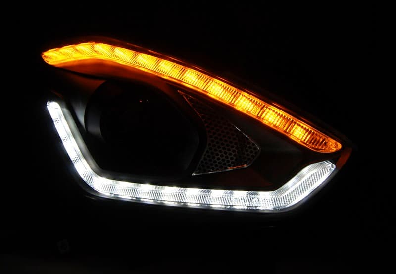 SUZUKI SWIFT - LED TAGFAHRLICHT SCHEINWERFER (DYNAMIC) – Bild 2