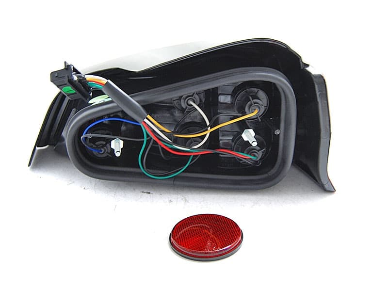 PEUGEOT 106 - RÜCKLEUCHTEN – Bild 2