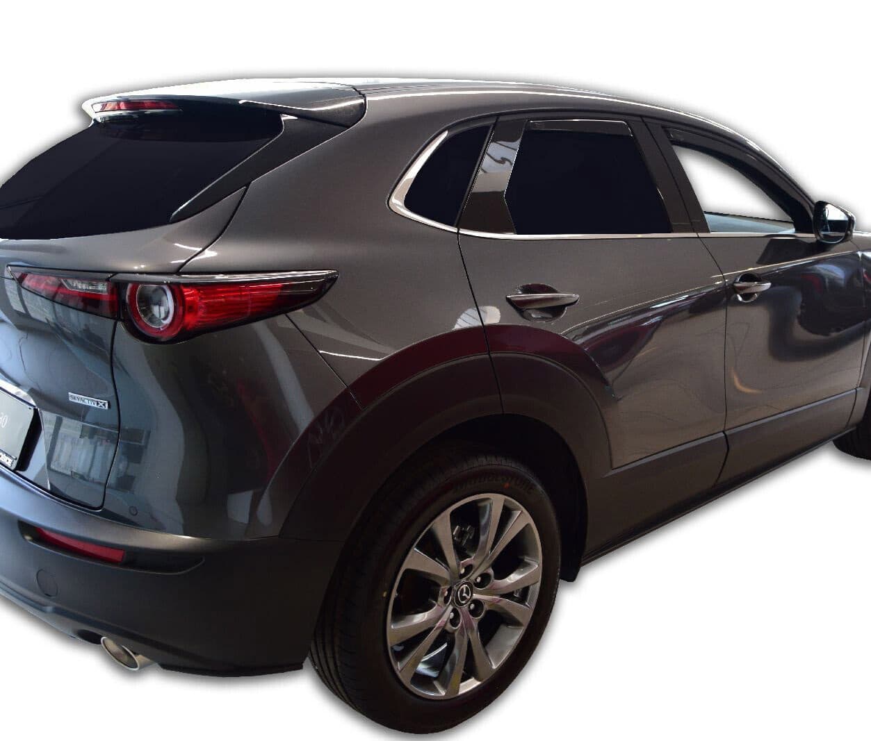 MAZDA CX-30 - 4-TEILIGES SET WINDABWEISER REGENABWEISER – Bild 4