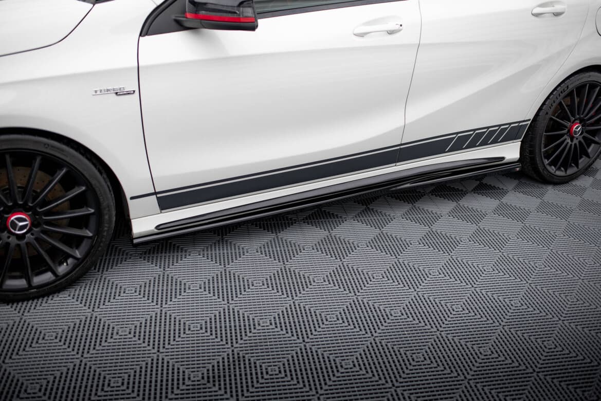 MERCEDES A45 AMG - MAXTON DESIGN SEITENSCHWELLER CUP LEISTEN ANSATZ – Bild 2