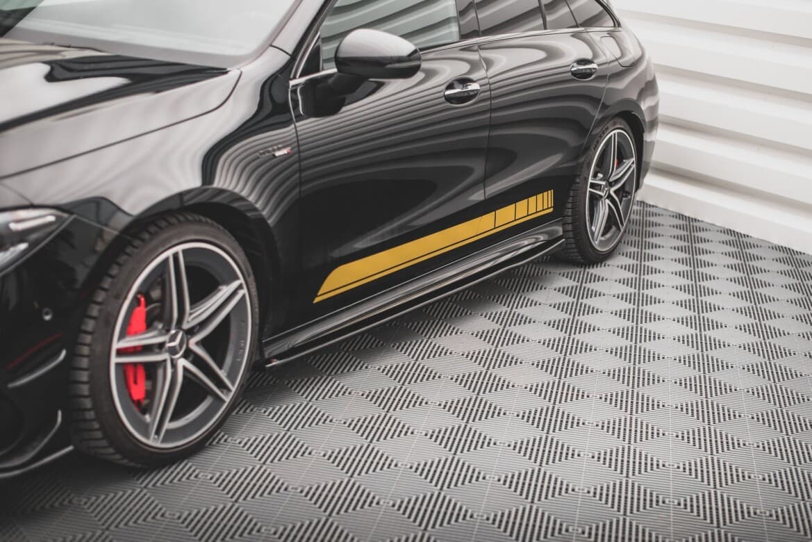 MERCEDES CLA 35 AMG - MAXTON DESIGN SEITENSCHWELLER ANSATZ CUP LEISTEN – Bild 2