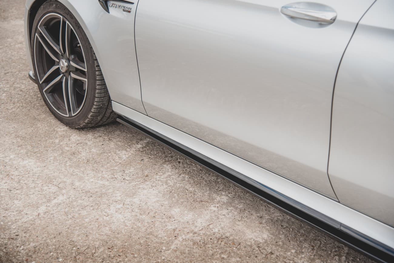MERCEDES E63 AMG - MAXTON DESIGN SEITENSCHWELLER ANSATZ CUP LEISTEN – Bild 4