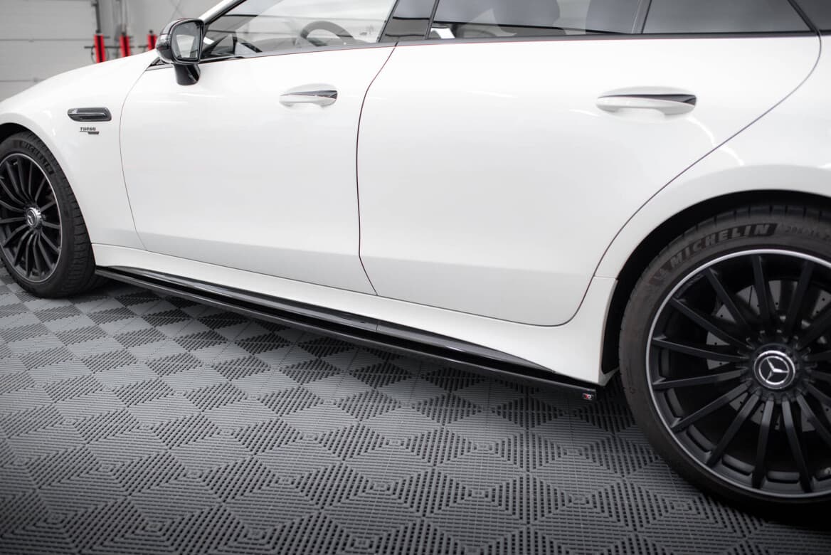 MERCEDES AMG GT 43 - MAXTON DESIGN SEITENSCHWELLER ANSATZ CUP LEISTEN – Bild 3