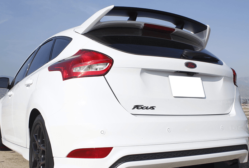 FORD FOCUS - DACHSPOILER RS OPTIK – Bild 2