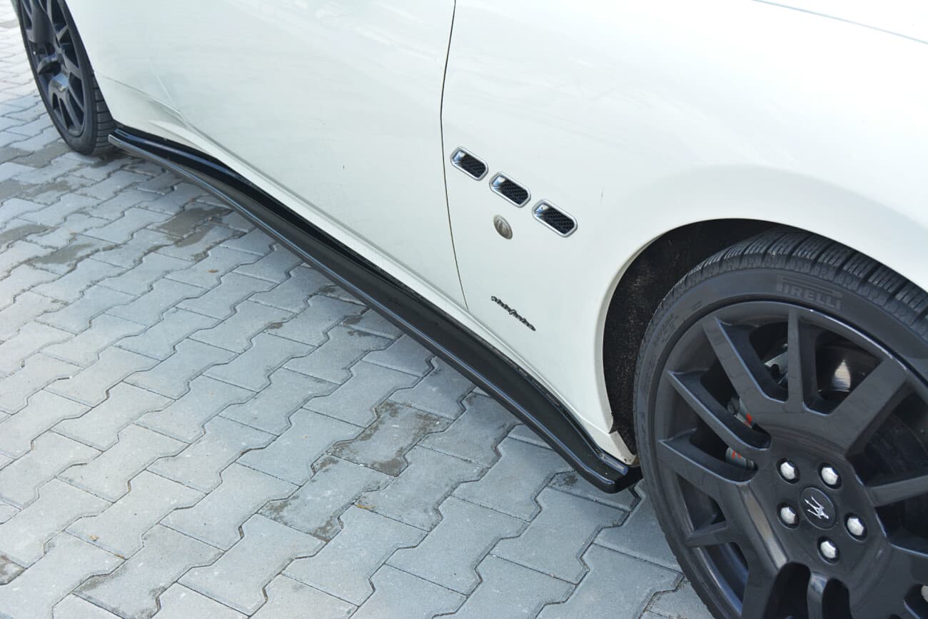 MASERATI GRANTURISMO - MAXTON DESIGN SEITENSCHWELLER ANSATZ CUP LEISTEN – Bild 5