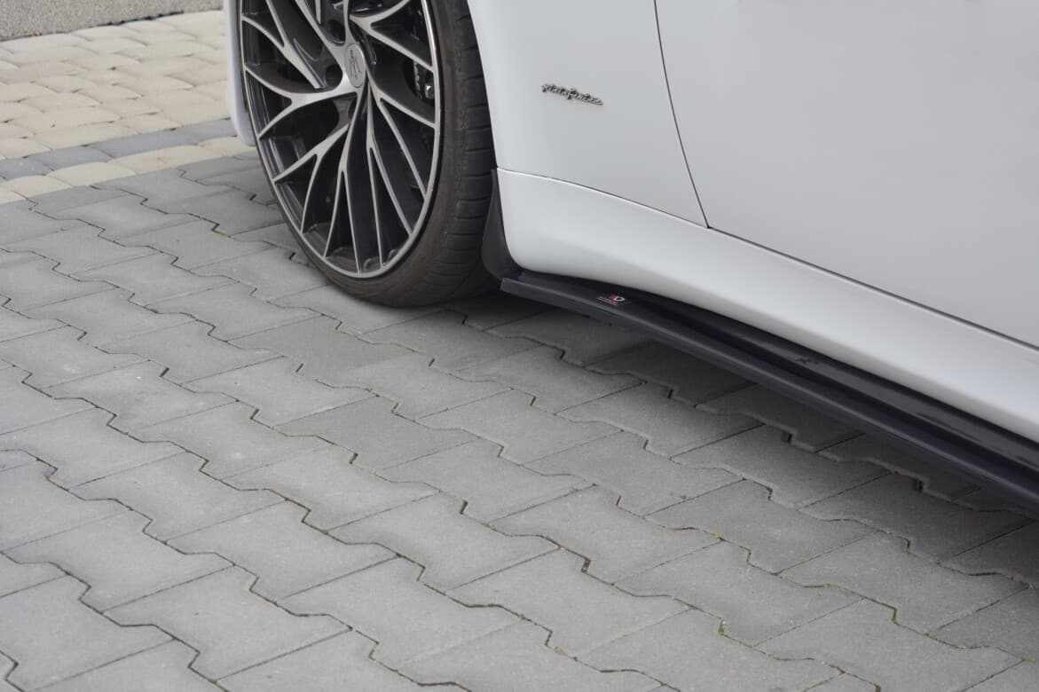 MASERATI QUATTROPORTE 5 - MAXTON DESIGN SEITENSCHWELLER ANSATZ CUP LEISTEN – Bild 4