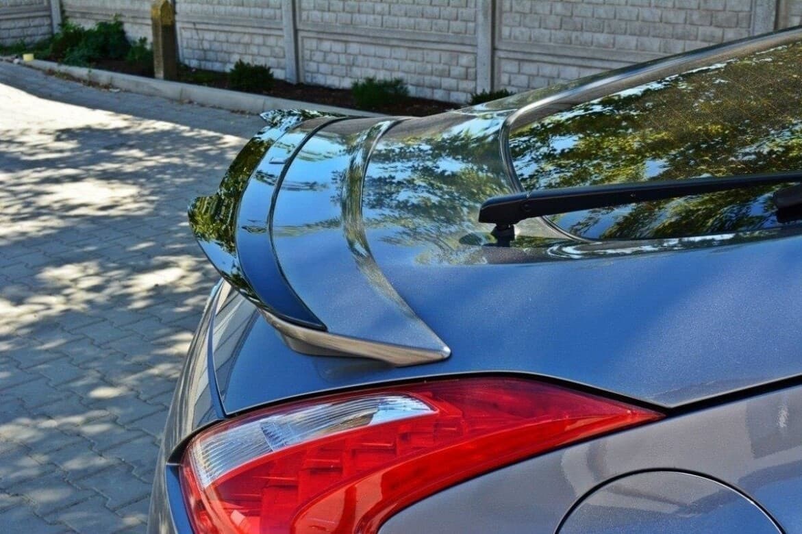 NISSAN 370Z - MAXTON DESIGN HECK SPOILER LIPPE ABRISSKANTE – Bild 2