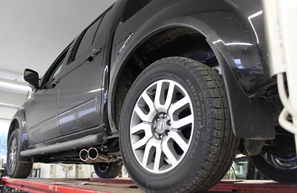 NISSAN NAVARA - FOX HALBAUSPUFFANLAGE AB KATALYSATOR SIDEPIPE – Bild 3