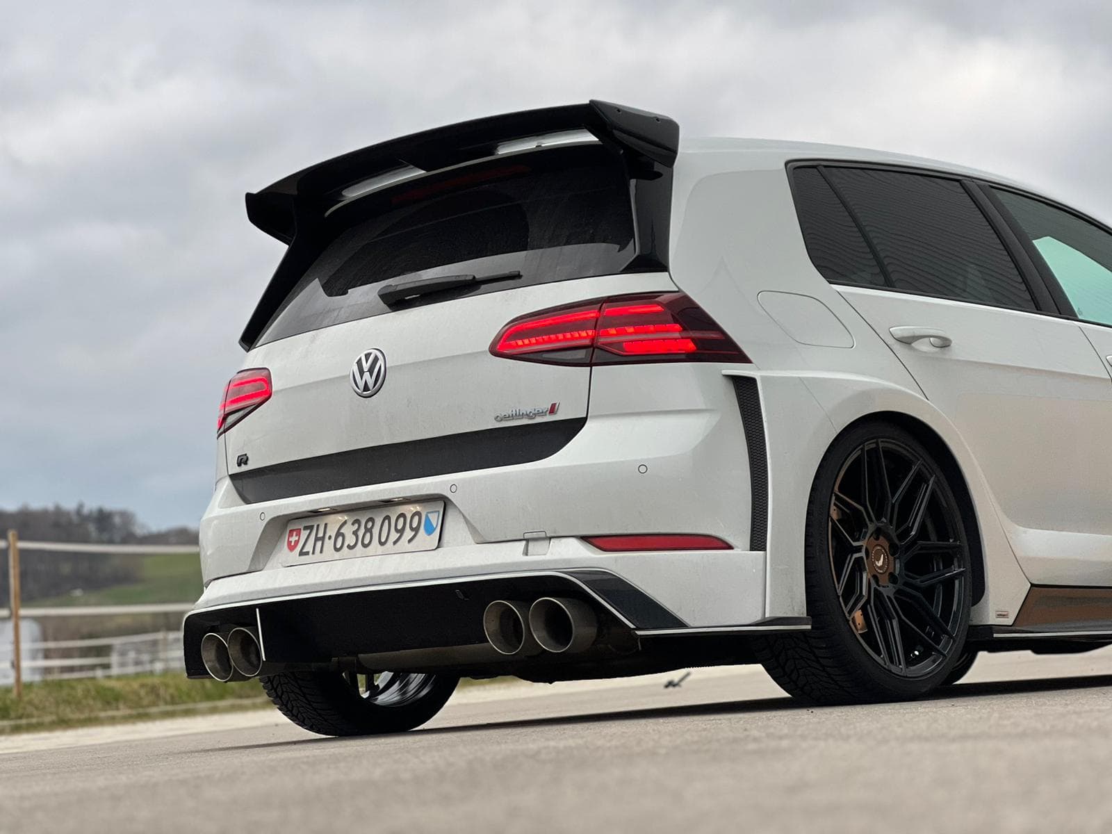 VW GOLF 7.5 R - OETTINGER TCR BODYKIT UMBAUKIT OE80438600 – Bild 3