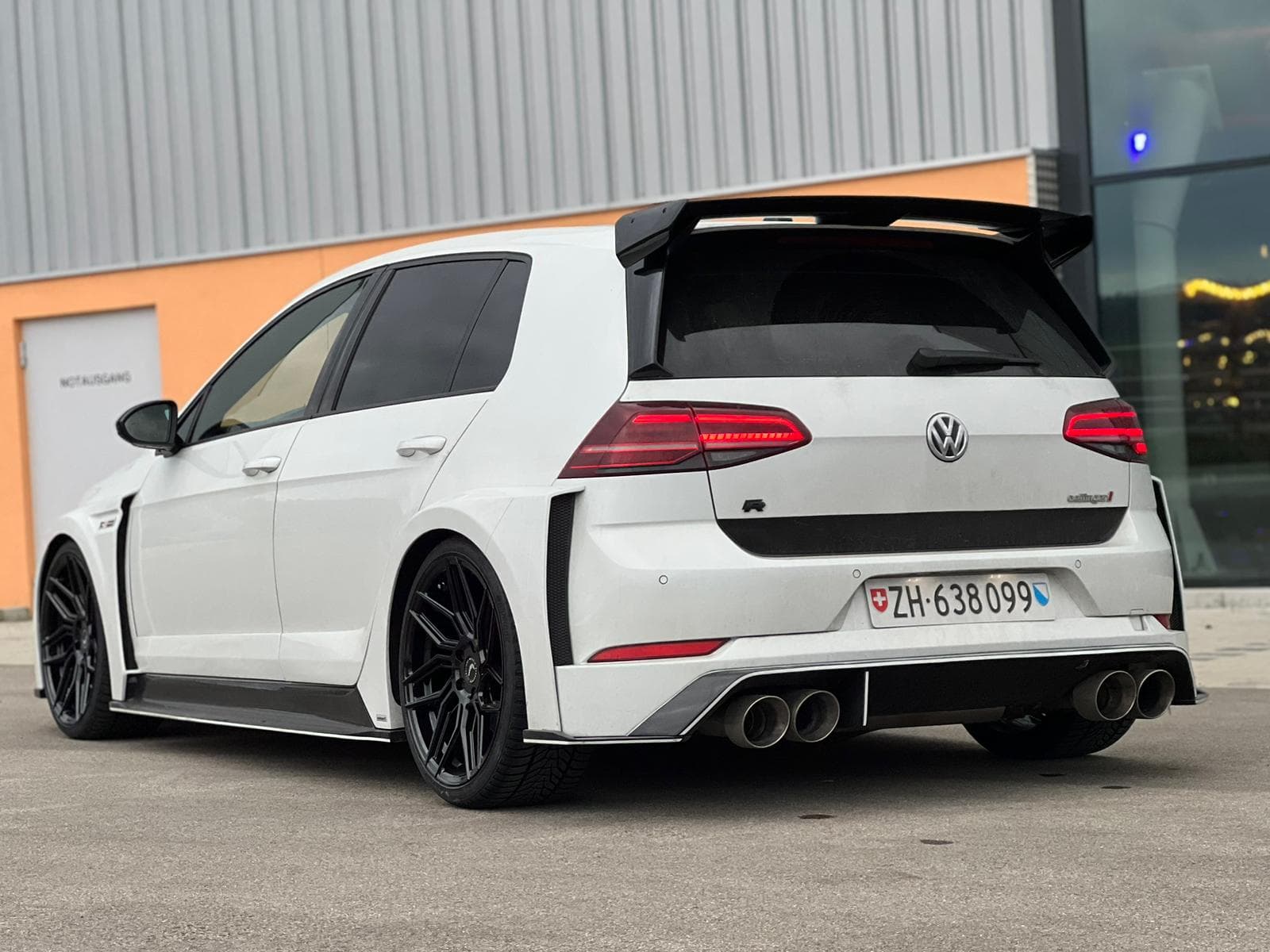 VW GOLF 7.5 R - OETTINGER TCR BODYKIT UMBAUKIT OE80438600 – Bild 4