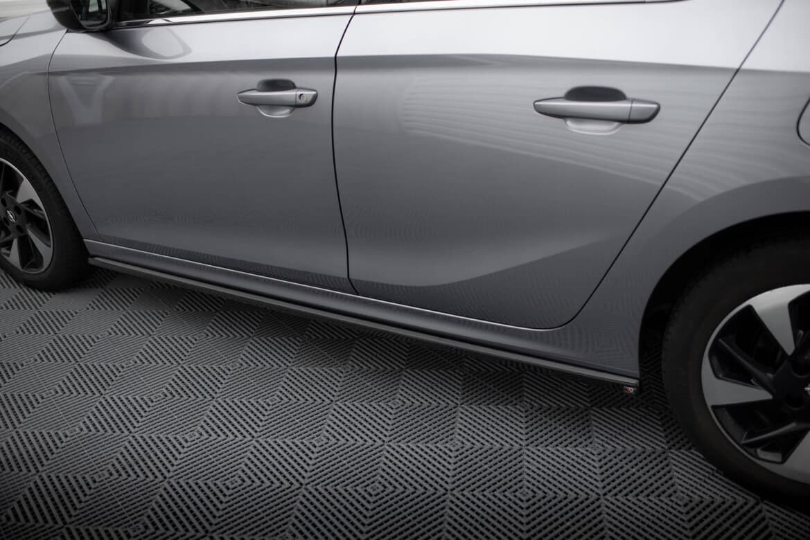 OPEL CORSA - MAXTON DESIGN SEITENSCHWELLER ANSATZ CUP LEISTEN – Bild 3
