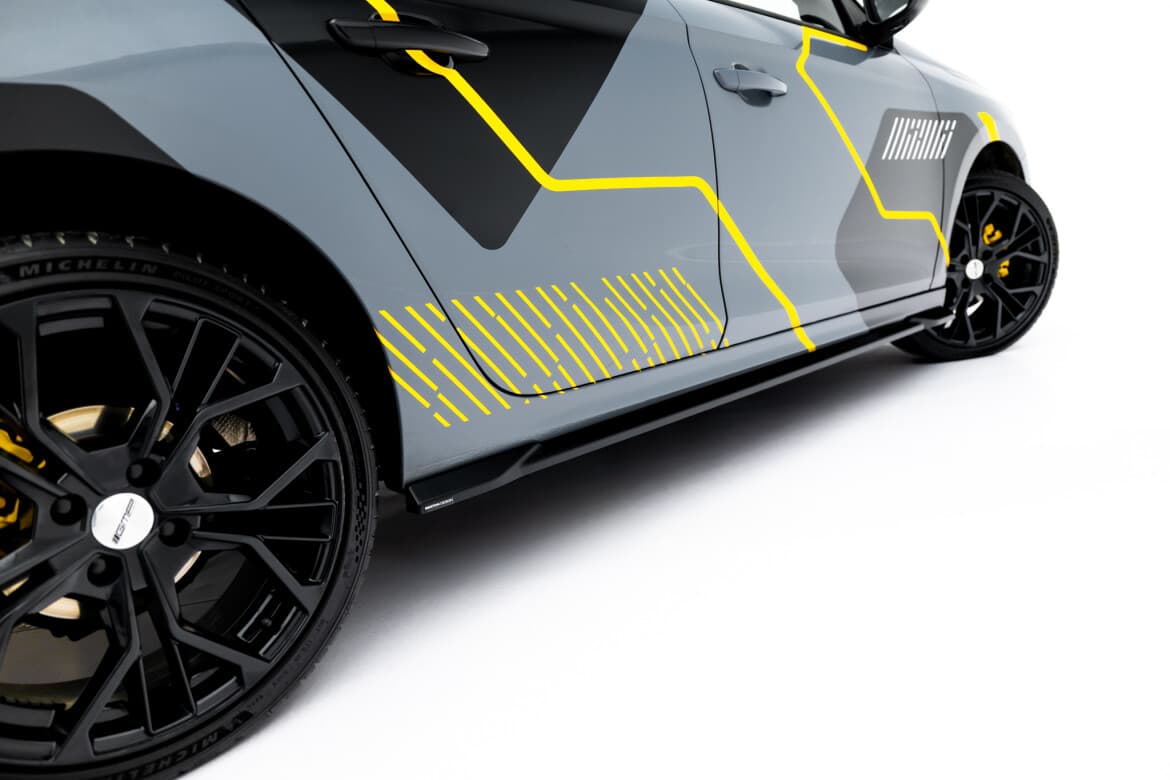 OPEL CORSA 2023+ - MAXTON DESIGN SEITENSCHWELLER ANSATZ CUP LEISTEN – Bild 3