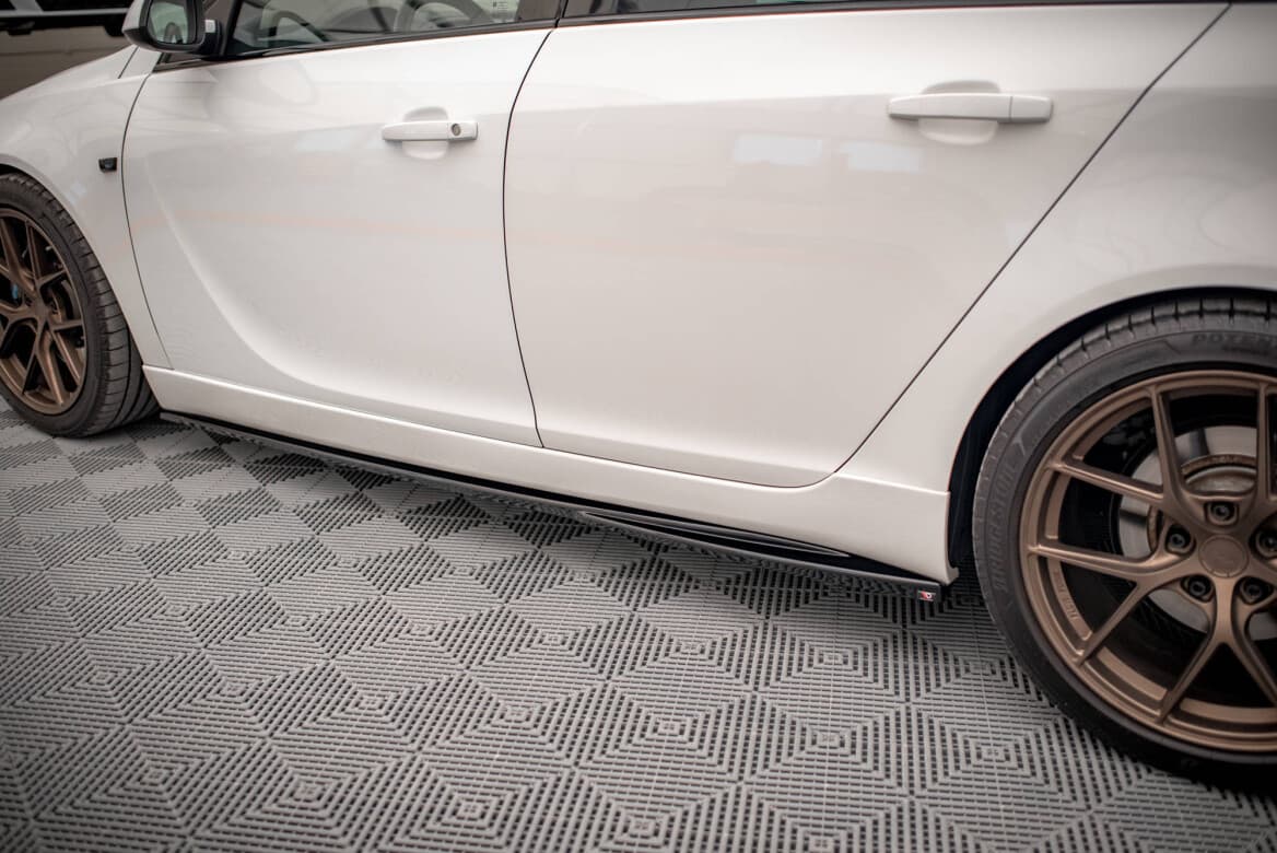 OPEL INSIGNIA OPC - MAXTON DESIGN SEITENSCHWELLER CUP LEISTEN – Bild 2
