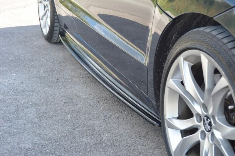 PEUGEOT RCZ - MAXTON DESIGN SEITENSCHWELLER ANSATZ CUP LEISTEN – Bild 5