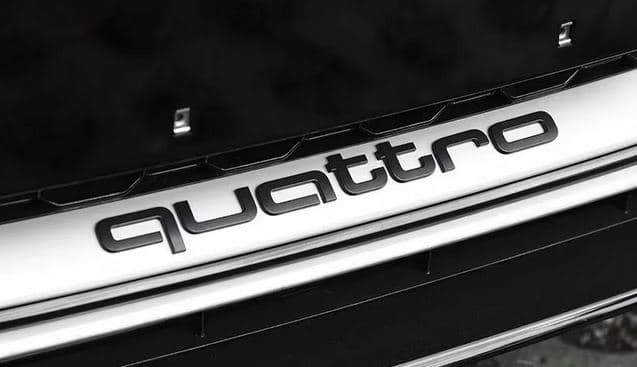 3D QUATTRO Schriftzug Aufkleber für RS Optik Kühlergrill Frontgrill V.1