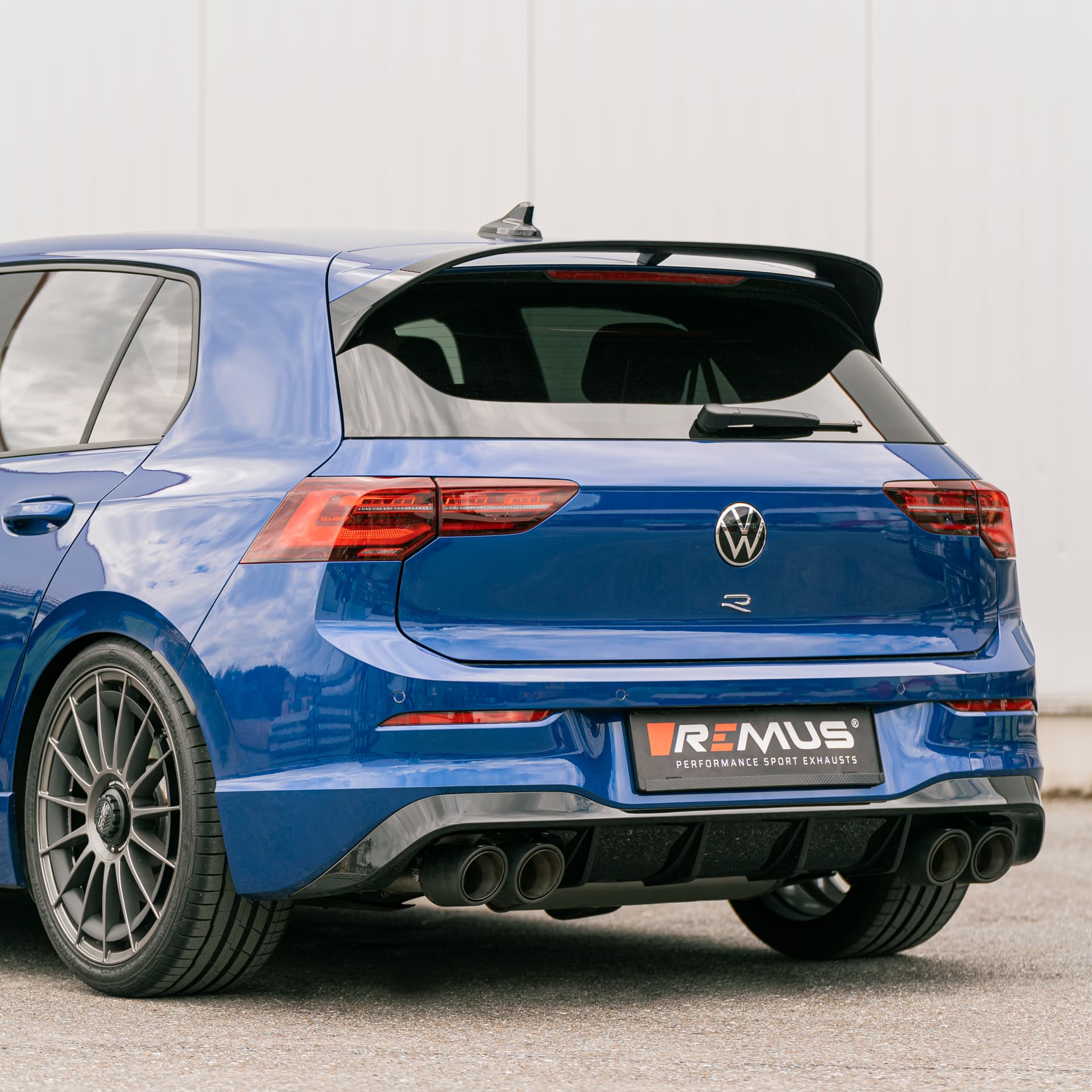 VW GOLF 8 R - REMUS DUPLEX SPORTAUSPUFF ANLAGE AB OPF Ø 76MM – Bild 3