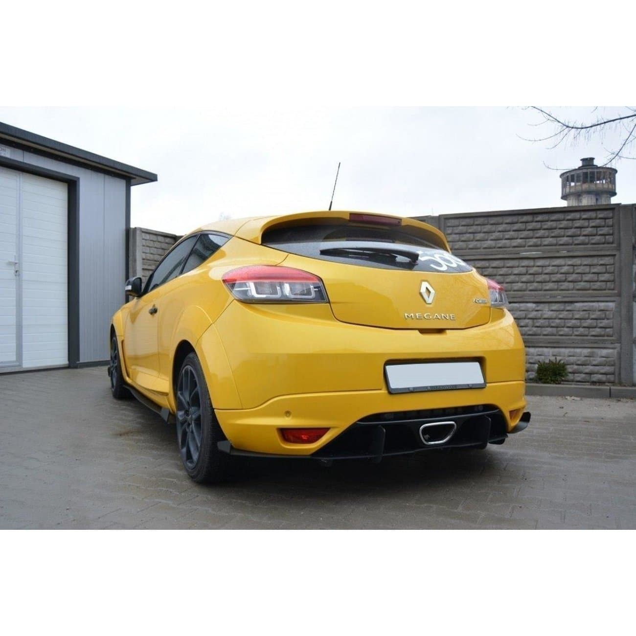 RENAULT MEGANE 3 RS - MAXTON DESIGN HECK DIFFUSOR ANSATZ – Bild 3