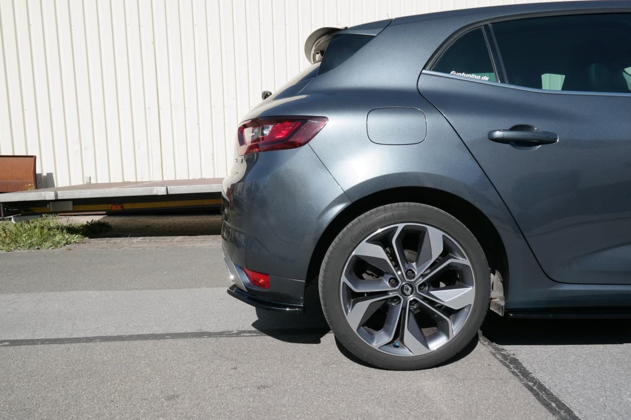 RENAULT MEGANE GT-LINE - MAXTON DESIGN HECK ANSATZ SIDE FLAPS – Bild 3
