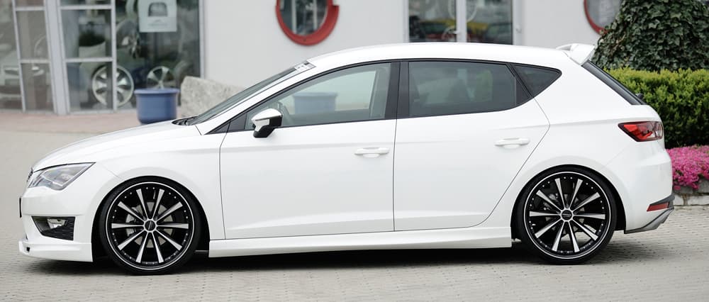 SEAT LEON CUPRA - RIEGER SEITENSCHWELLER ANSATZ – Bild 3