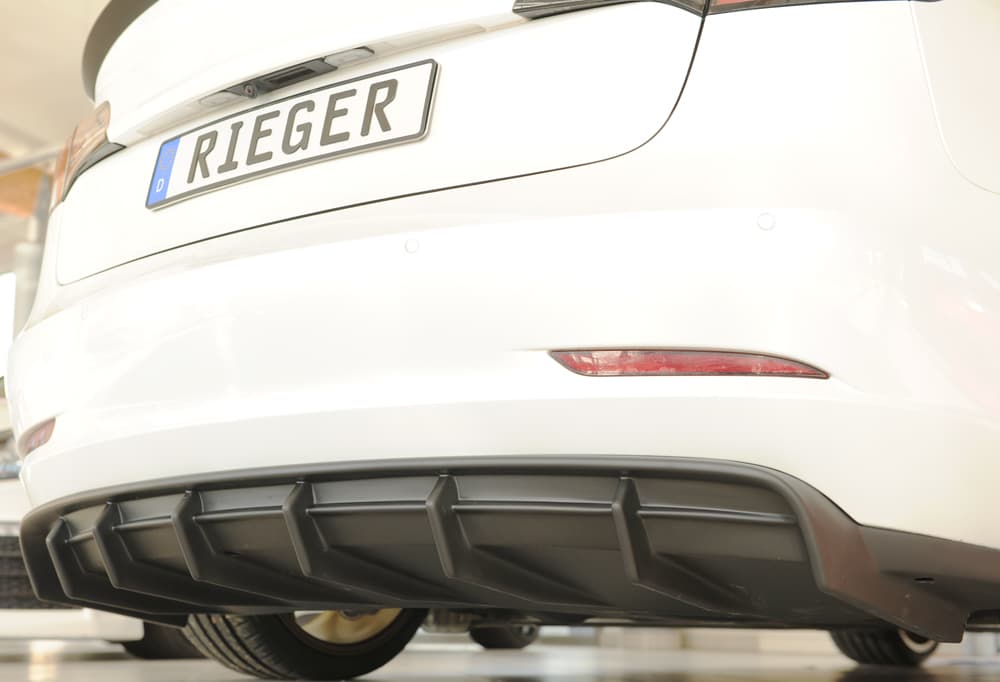 TESLA MODEL 3 - RIEGER TUNING HECK DIFFUSOR ANSATZ – Bild 3