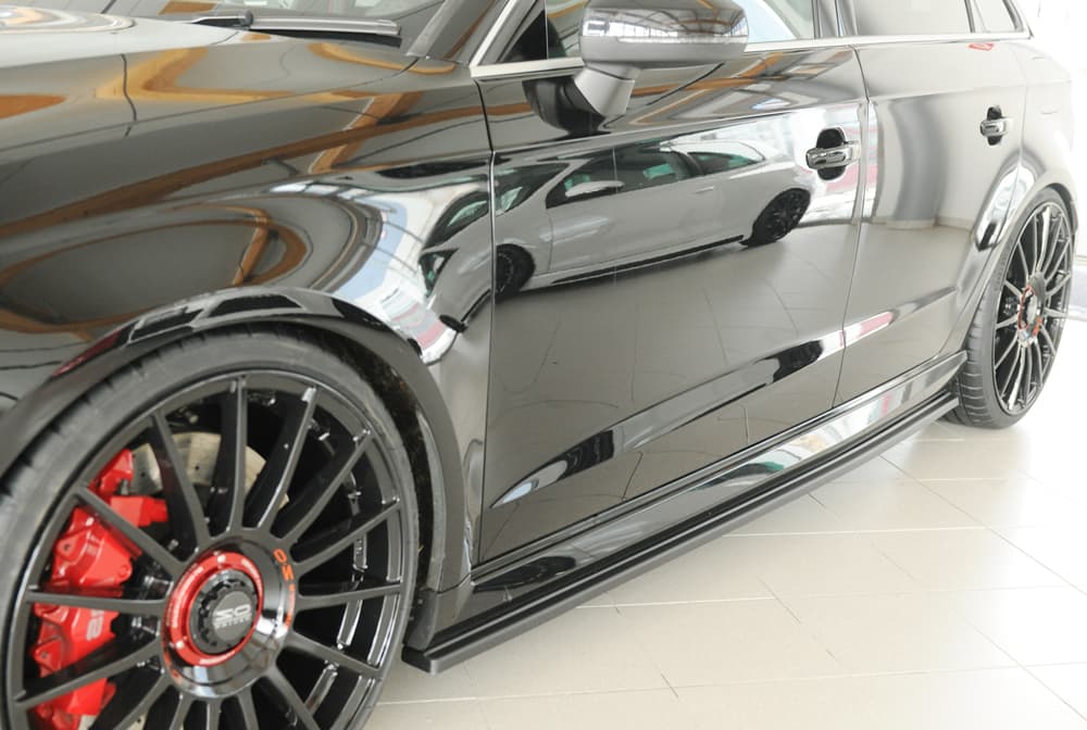 AUDI RS3 - RIEGER SEITENSCHWELLER ANSATZ LEISTEN – Bild 4