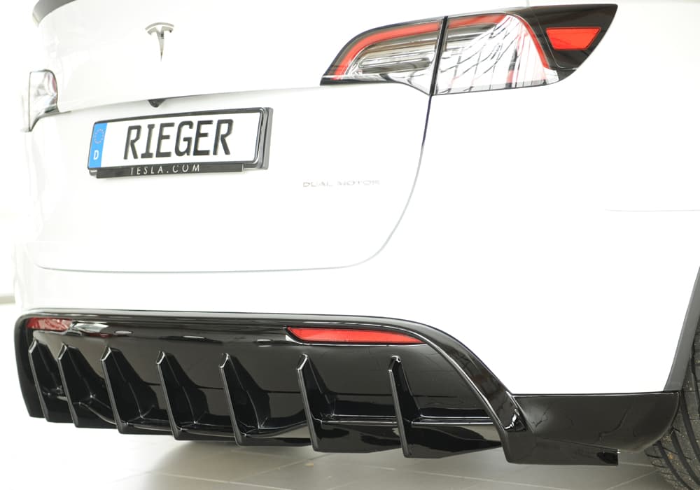 TESLA MODEL Y - RIEGER TUNING HECK DIFFUSOR ANSATZ – Bild 2