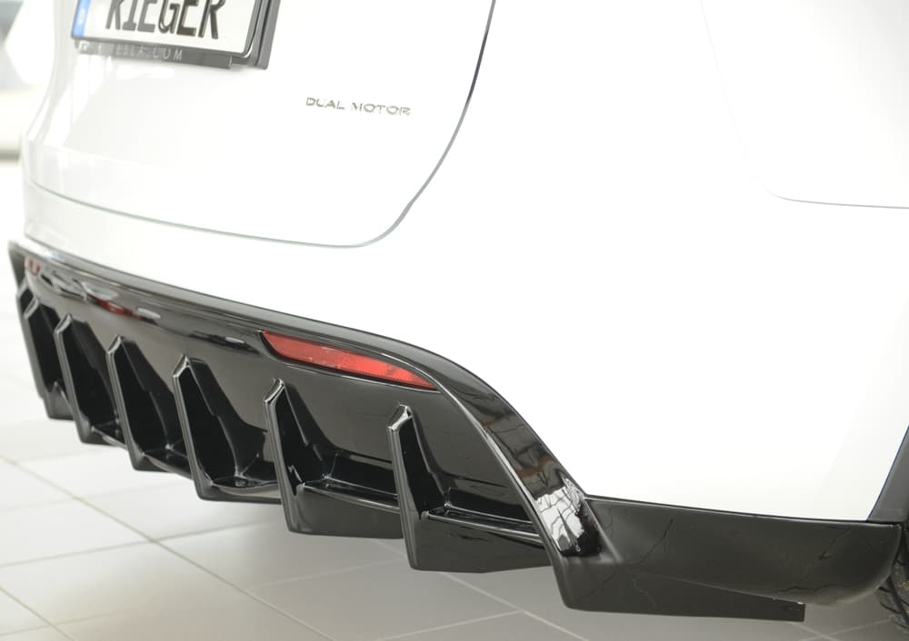 TESLA MODEL Y - RIEGER TUNING HECK DIFFUSOR ANSATZ – Bild 4