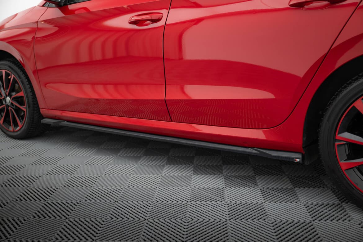 SKODA FABIA - MAXTON DESIGN SEITENSCHWELLER ANSATZ RACING – Bild 4