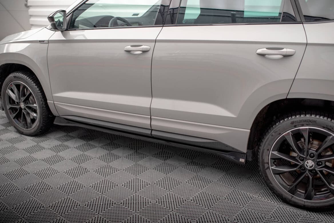 SKODA KAROQ SPORTLINE - MAXTON DESIGN SEITENSCHWELLER ANSATZ – Bild 3