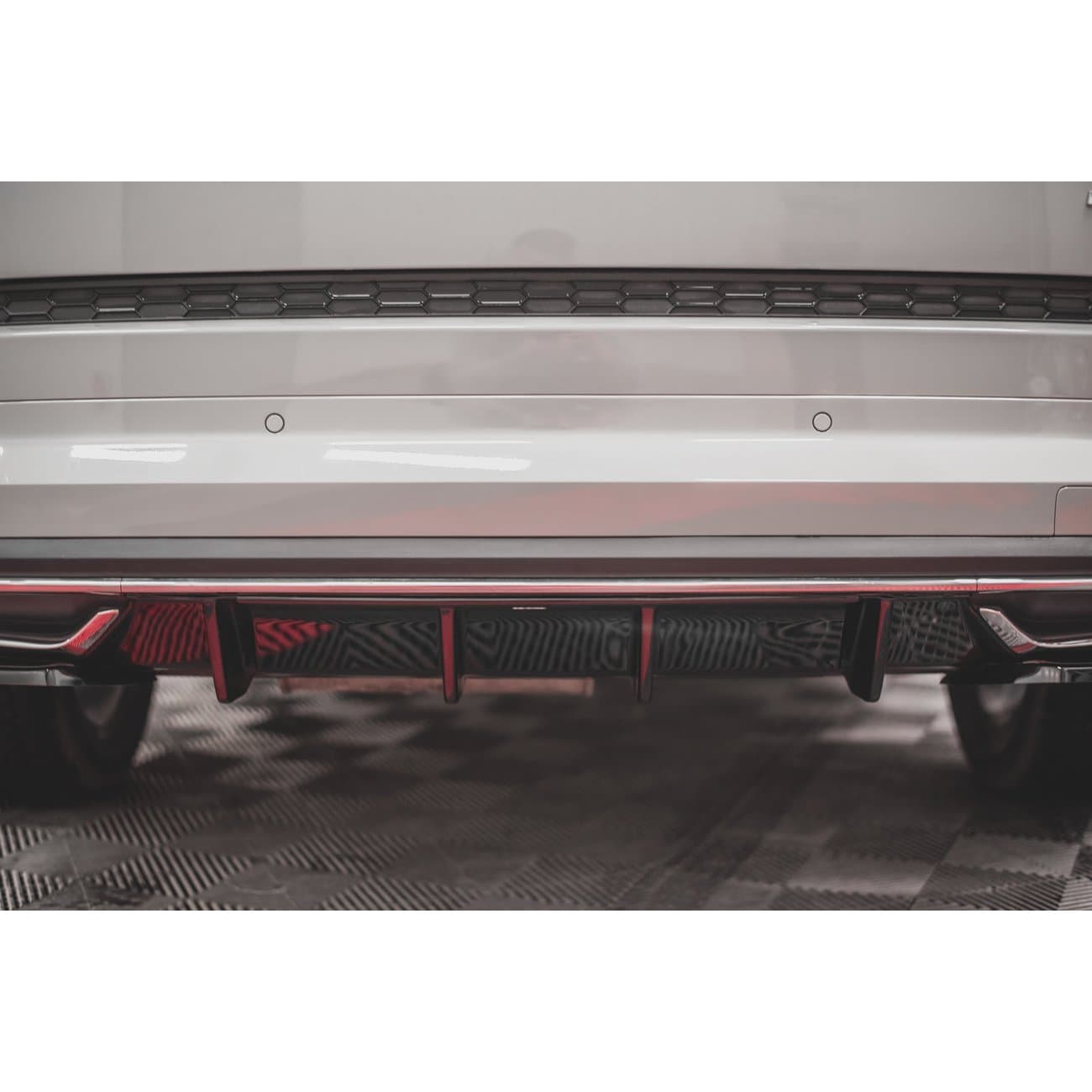 SKODA KODIAQ - MAXTON DESIGN HECK DIFFUSOR ANSATZ – Bild 5