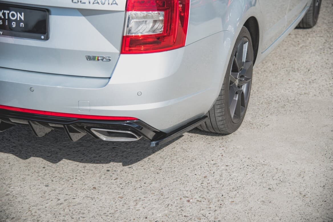 SKODA OCTAVIA RS - MAXTON DESIGN HECK SIDE FLAPS V.2 – Bild 3