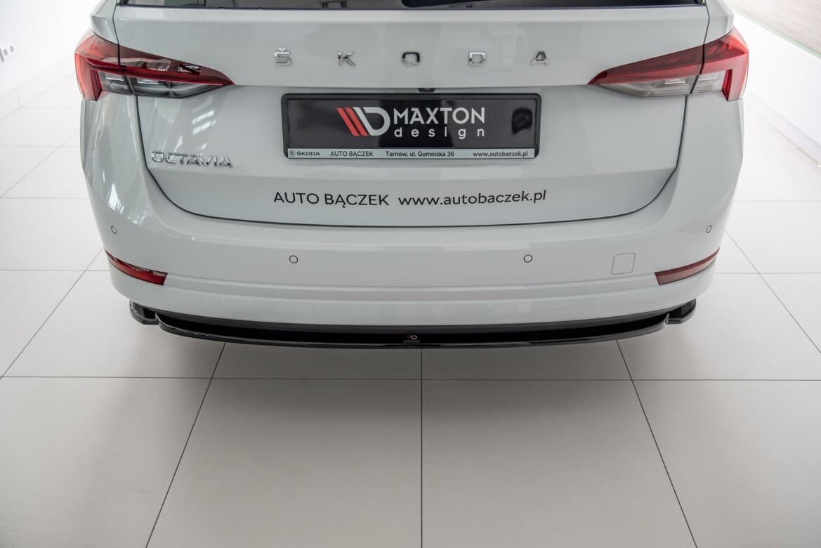 SKODA OCTAVIA COMBI - MAXTON DESIGN HECK DIFFUSOR ANSATZ – Bild 2