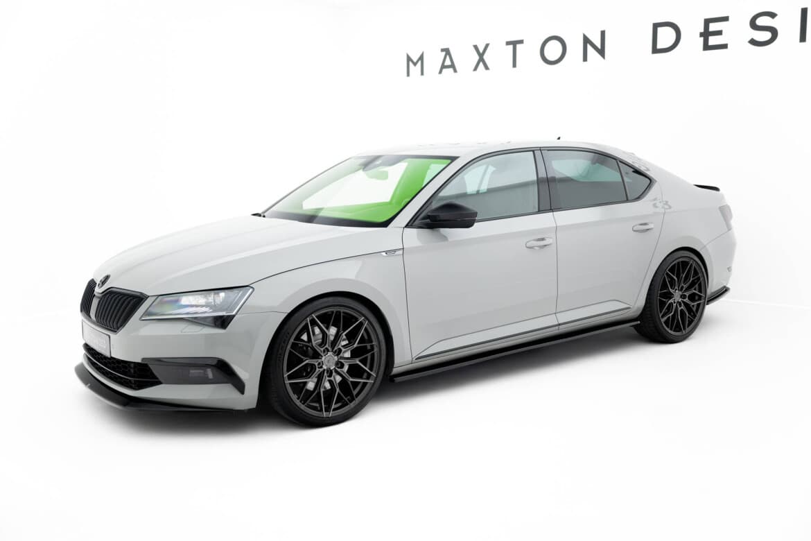 SKODA SUPERB - MAXTON DESIGN SEITENSCHWELLER ANSATZ – Bild 4