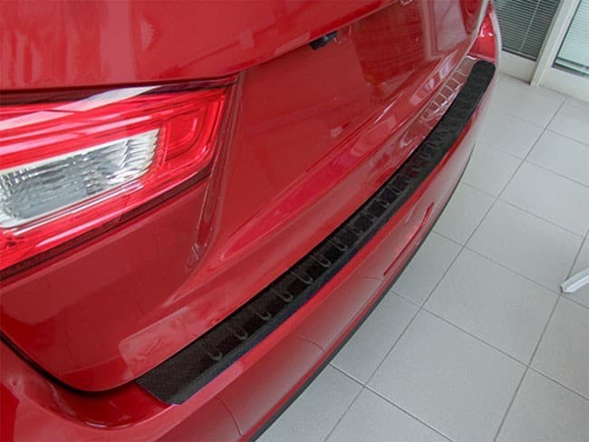 SKODA OCTAVIA COMBI - LADEKANTENSCHUTZ – Bild 4