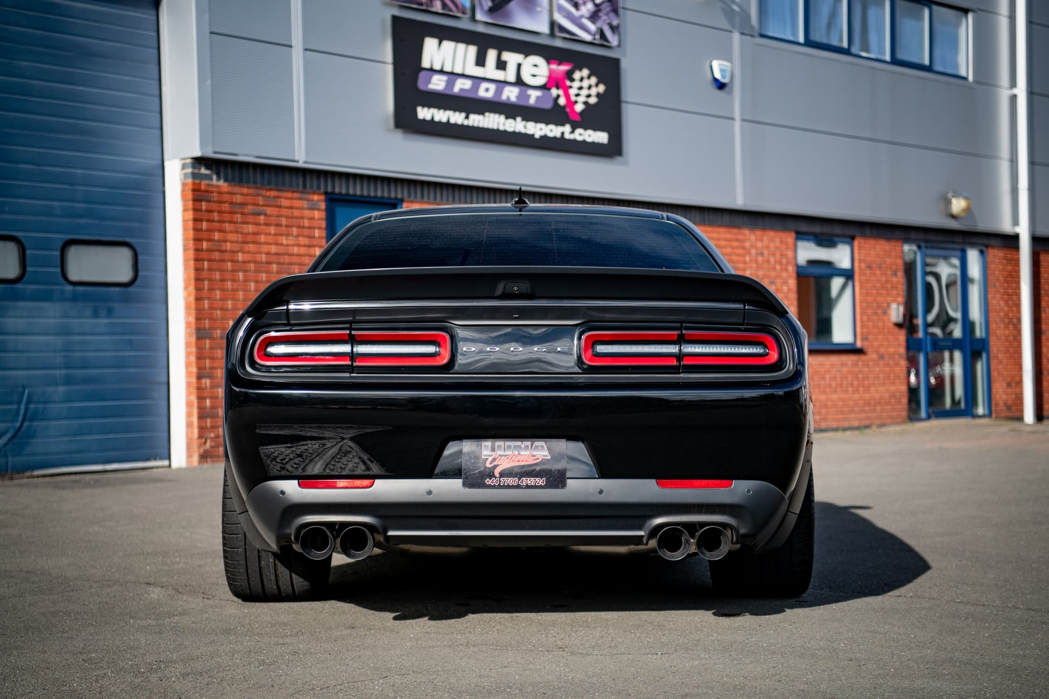 DODGE CHALLENGER - MILLTEK DUPLEX SPORTAUSPUFF ANLAGE / FRONT PIPE-BACK ANLAGE – Bild 4