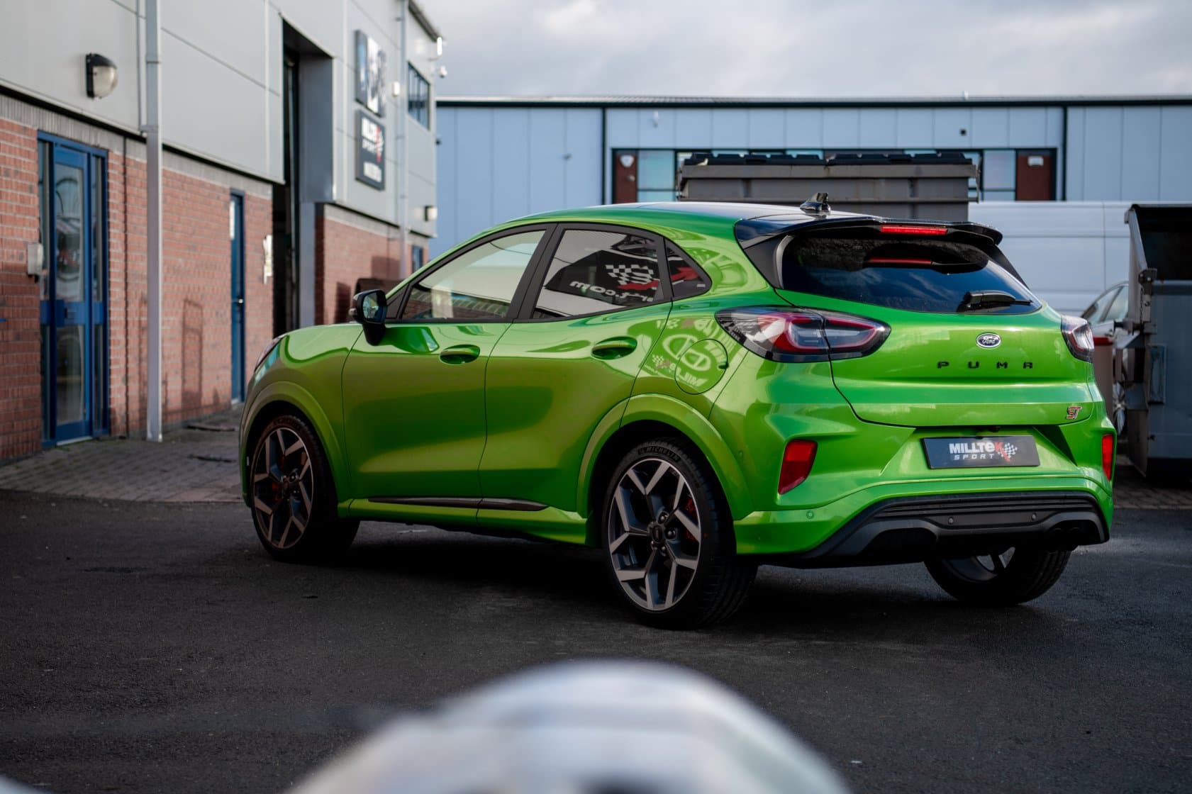 FORD PUMA ST - MILLTEK SPORTAUSPUFF ANLAGE AB OPF – Bild 3