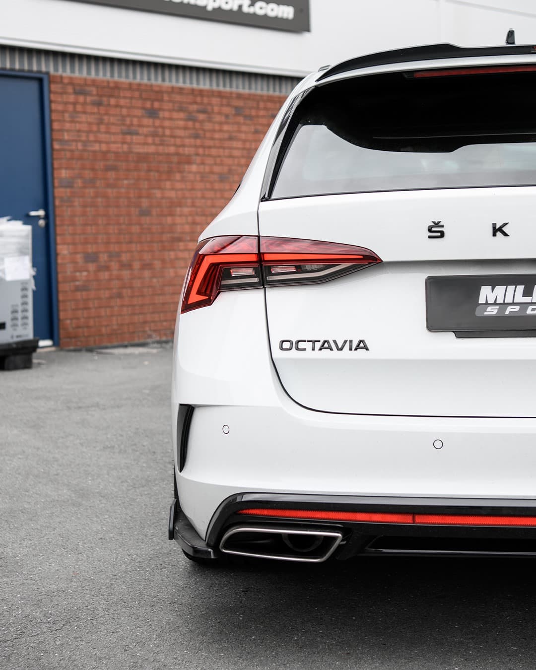 SKODA OCTAVIA RS - MILLTEK DUPLEX AUSPUFF ANLAGE AB OPF SSXSK28 – Bild 3