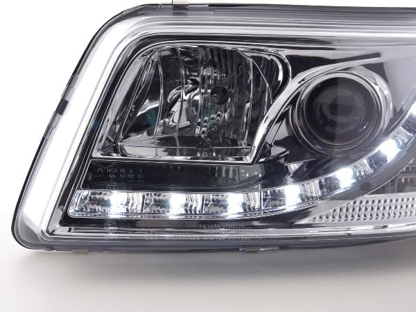VW T5 MULTIVAN - TAGFAHRLICHT SCHEINWERFER – Bild 4