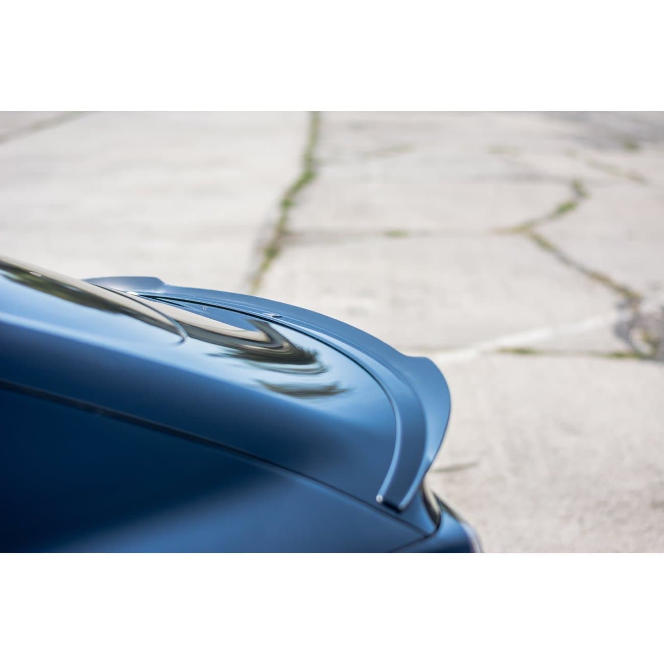 TESLA MODEL 3 - MAXTON DESIGN HECK SPOILER LIPPE CAP ABRISSKANTE – Bild 3