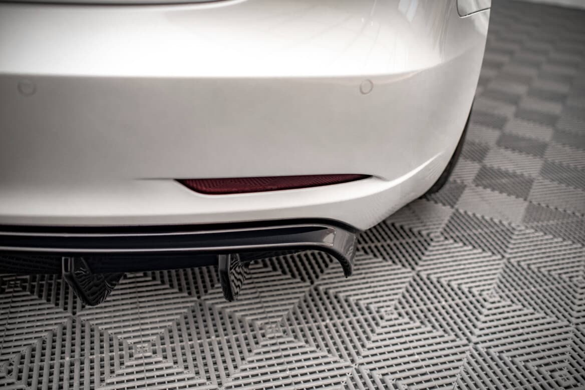 TESLA MODEL 3 - MAXTON DESIGN HECK DIFFUSOR ANSATZ – Bild 2