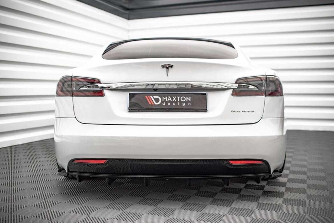 TESLA MODEL S 2016->2020 - MAXTON DESIGN HECK DIFFUSOR ANSATZ – Bild 3