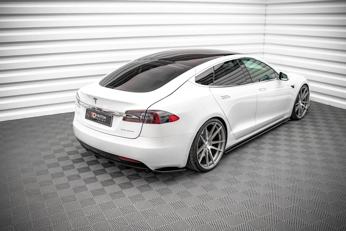 TESLA MODEL S 2016->2020 - MAXTON DESIGN SEITENSCHWELLER ANSATZ – Bild 2