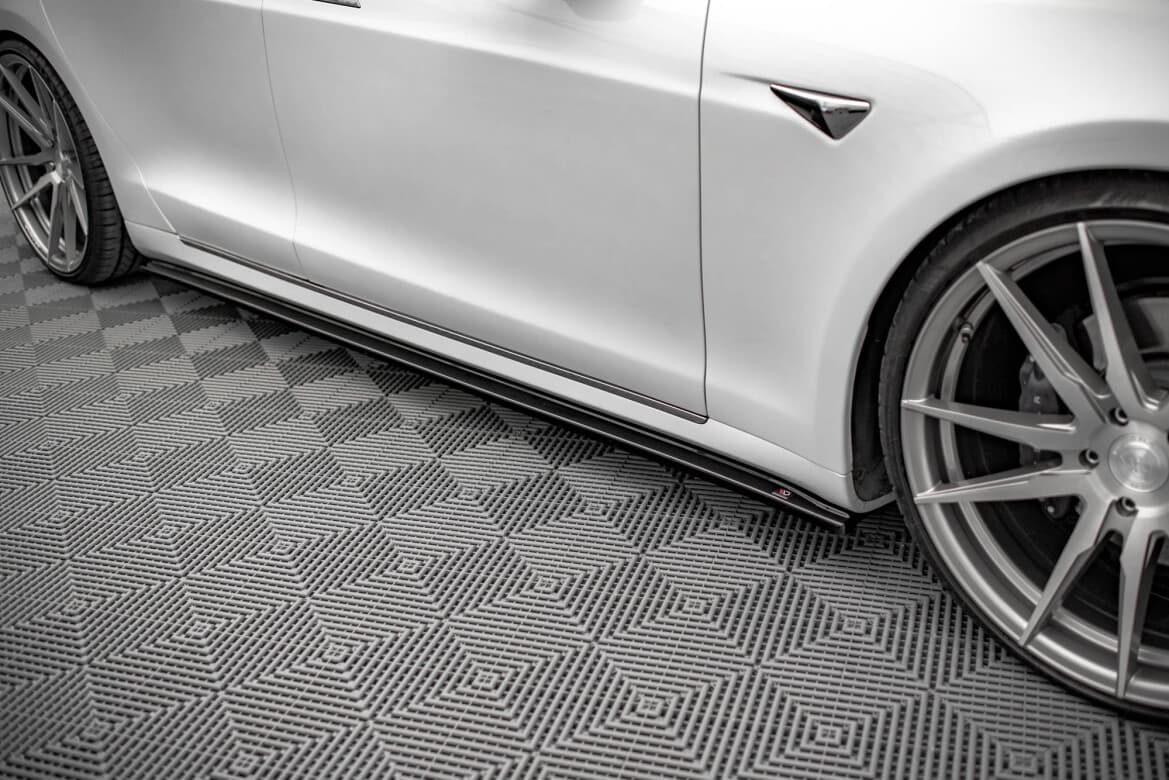 TESLA MODEL S 2016->2020 - MAXTON DESIGN SEITENSCHWELLER ANSATZ – Bild 3