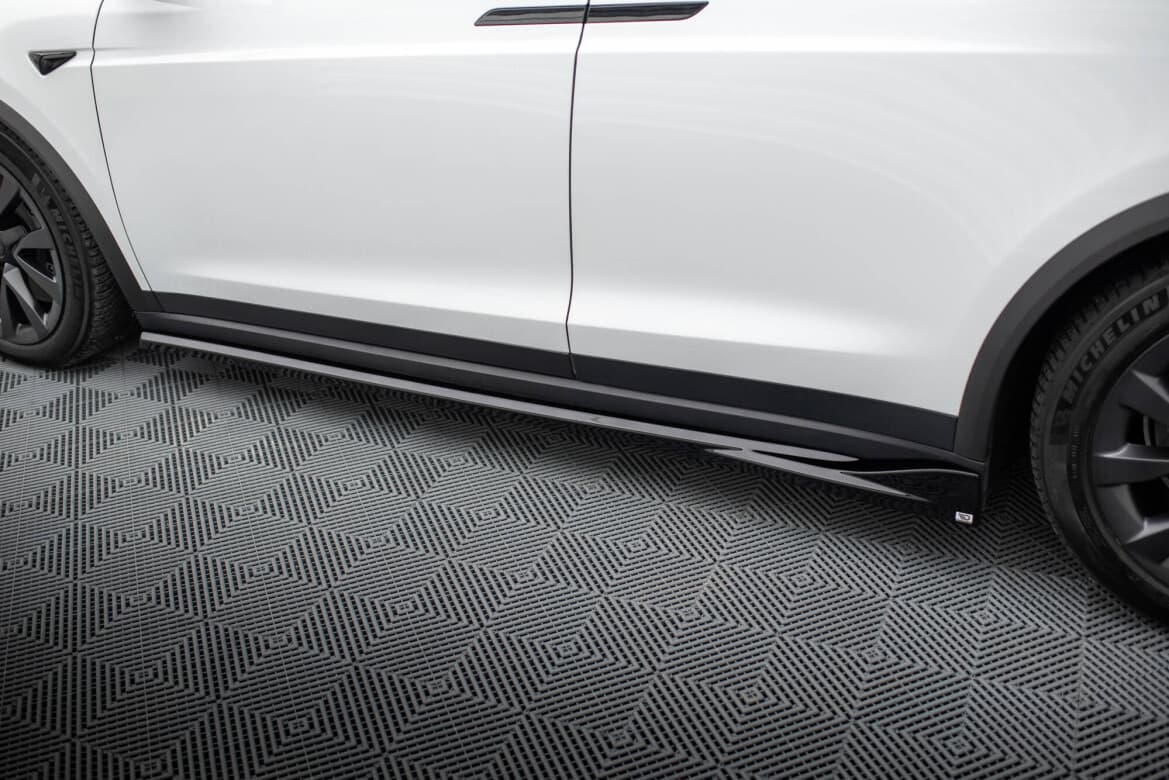 TESLA MODEL X 2021+ - MAXTON DESIGN SEITENSCHWELLER ANSATZ – Bild 3