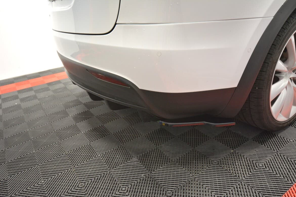 TESLA MODEL X - MAXTON DESIGN HECK DIFFUSOR ANSATZ – Bild 3