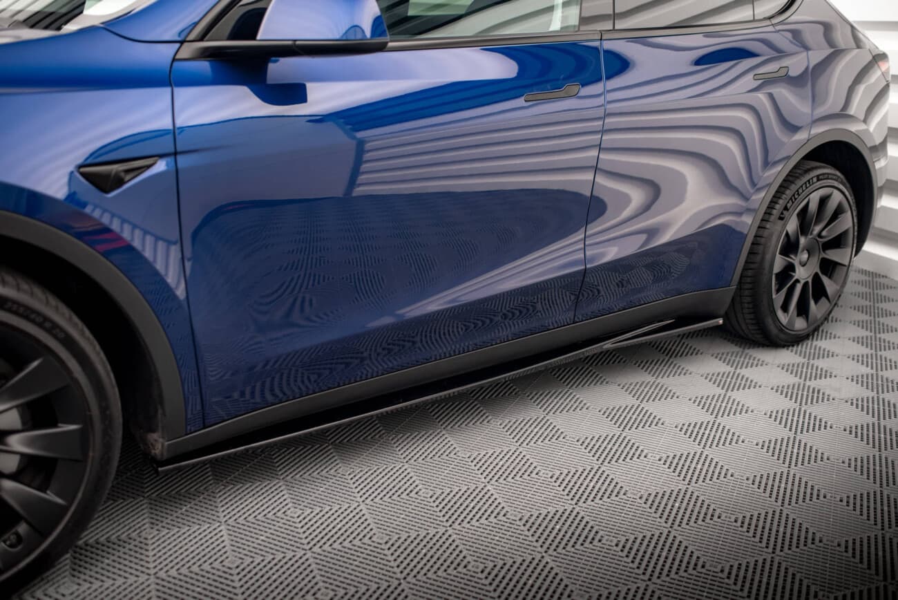 TESLA MODEL Y - MAXTON DESIGN SEITENSCHWELLER ANSATZ – Bild 2