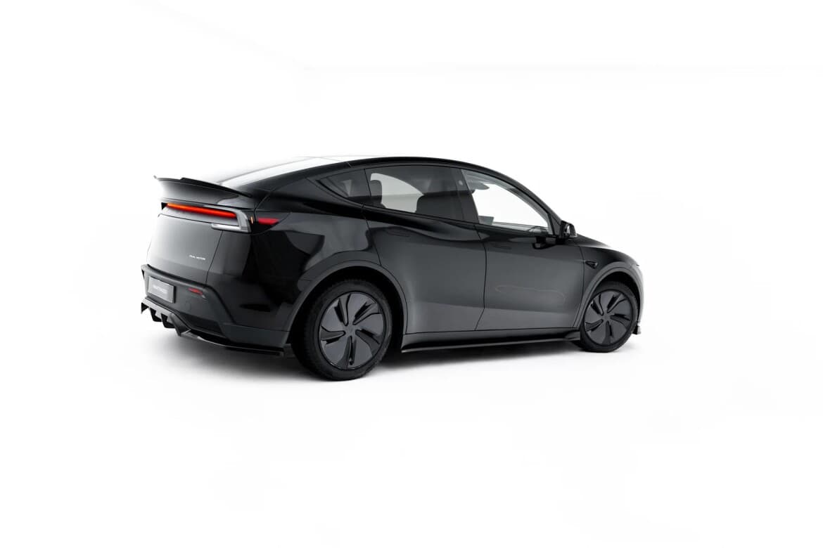 TESLA MODEL Y 2025+ - MAXTON DESIGN SEITENSCHWELLER ANSATZ