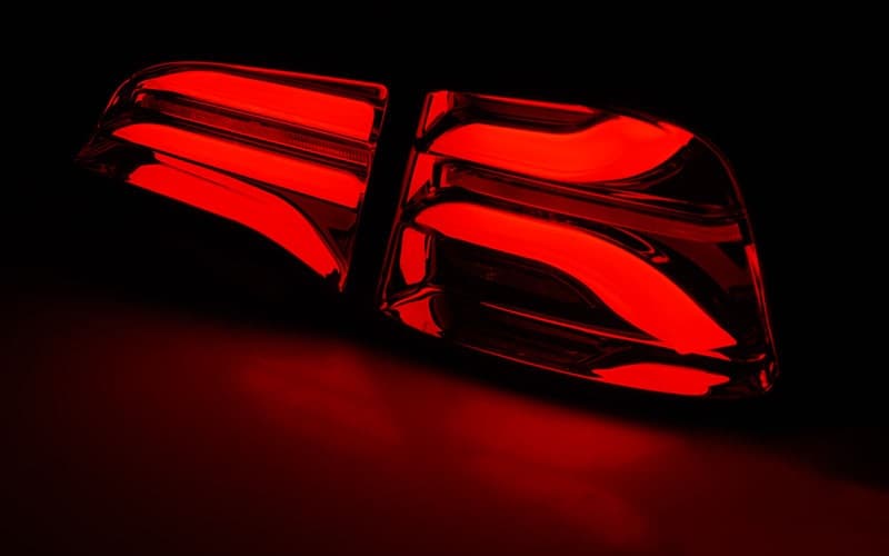 TESLA MODEL Y - LED LIGHTBAR RÜCKLEUCHTEN – Bild 2