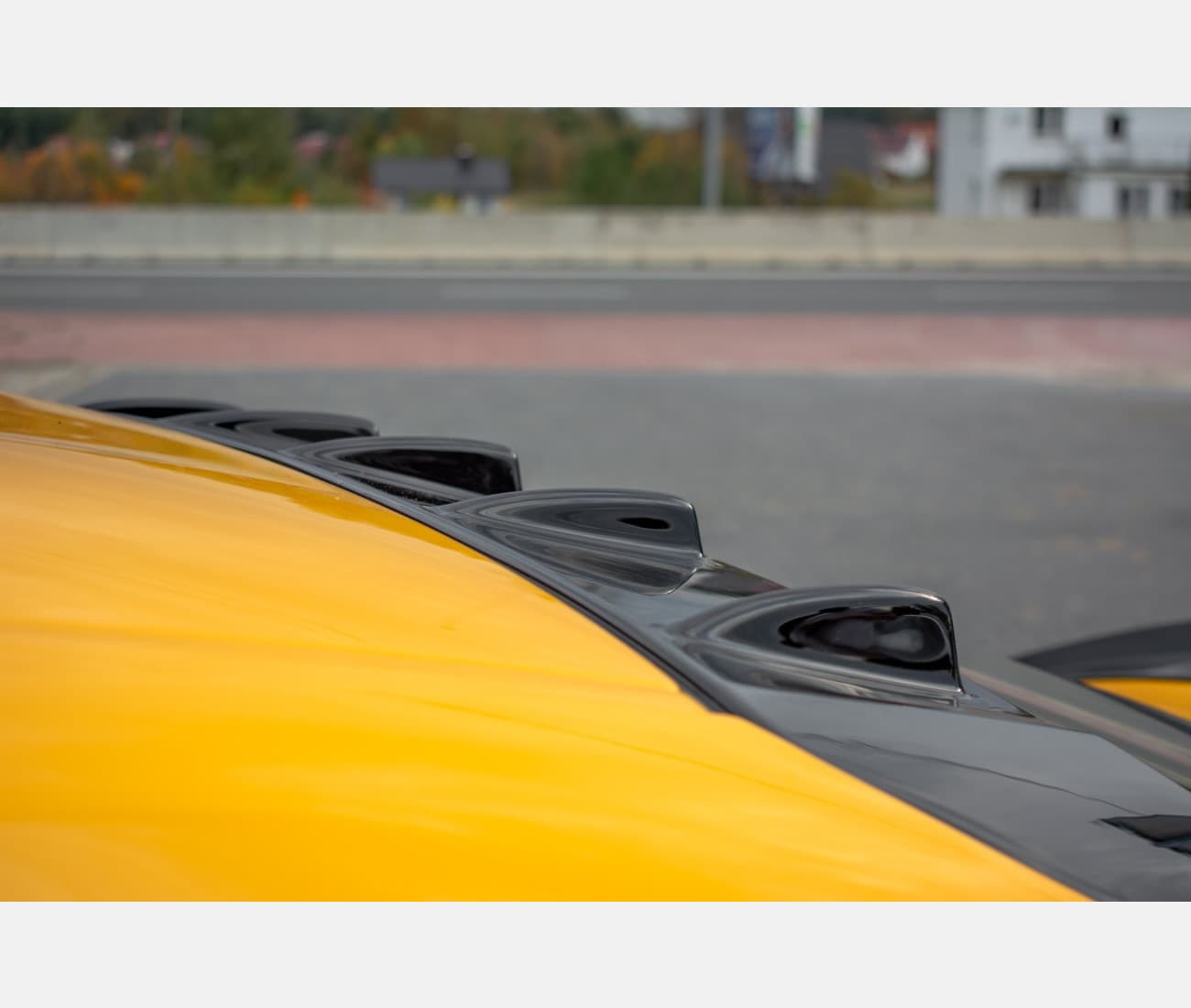 TOYOTA SUPRA - MAXTON DESIGN HECKSCHEIBEN SPOILER – Bild 3
